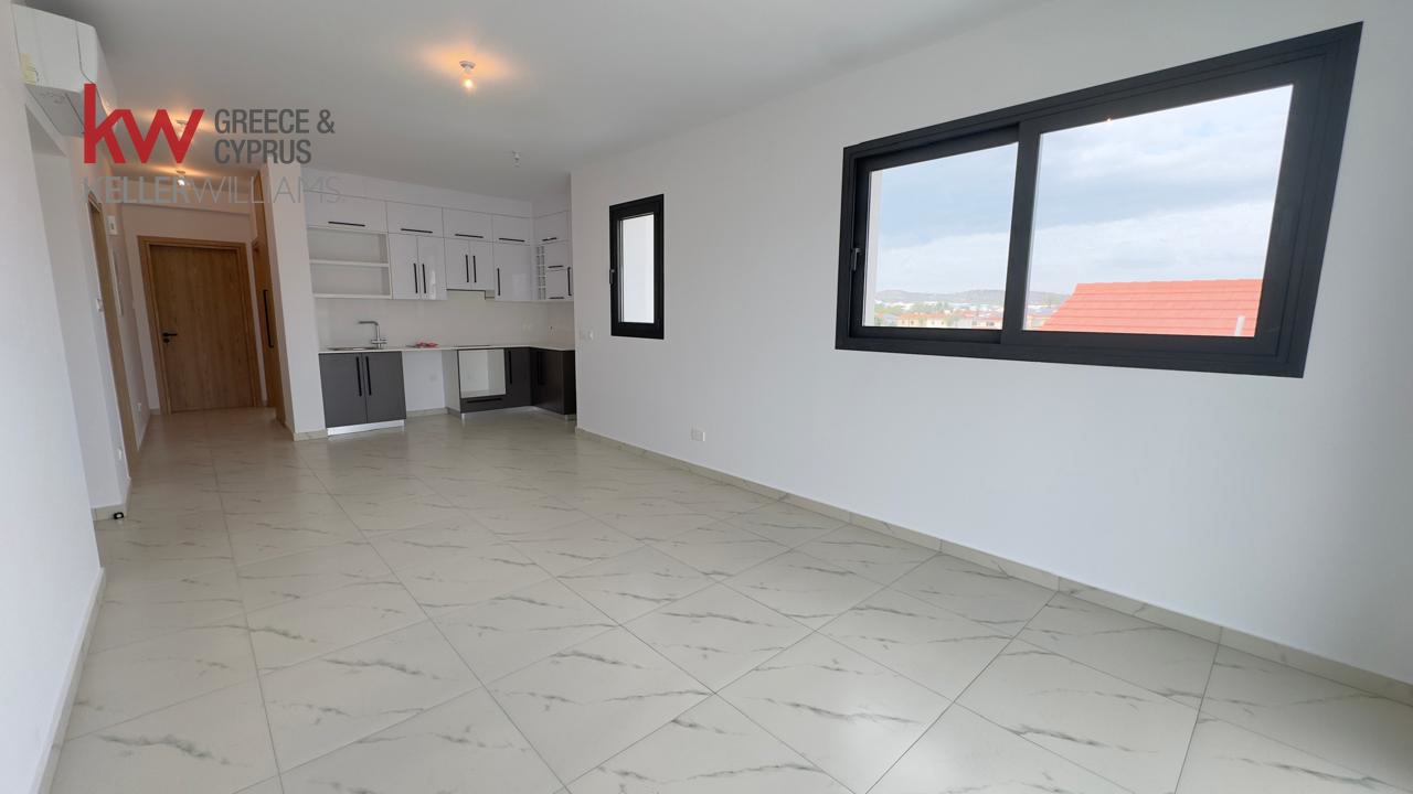 2 bedrooms Apartment in Larnaca, Larnaka, Cyprus No. 39678