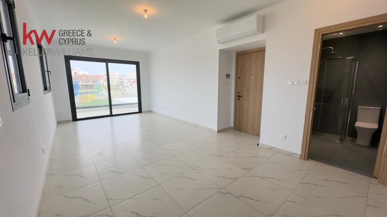 2 bedrooms Apartment in Larnaca, Larnaka, Cyprus No. 39678