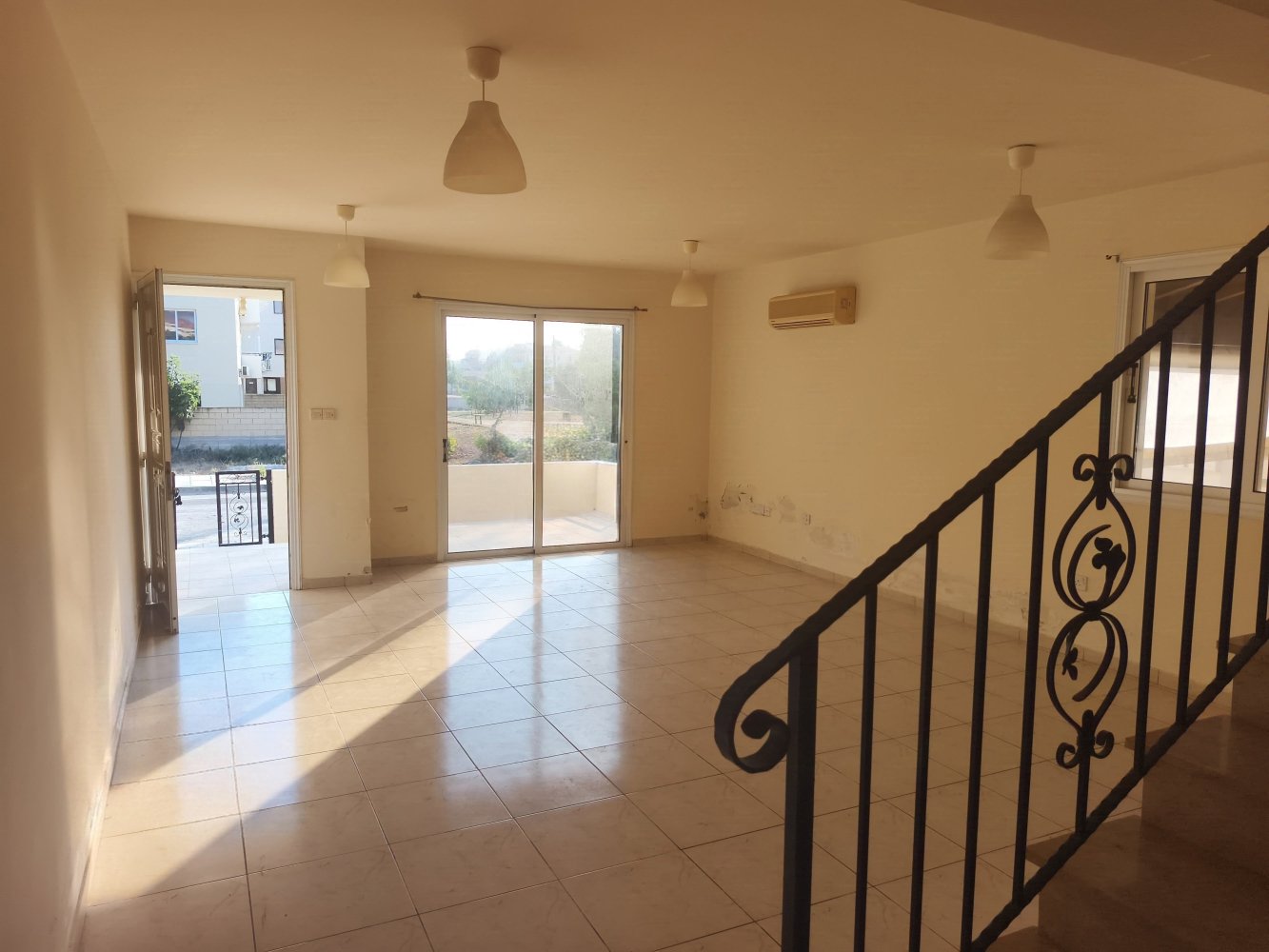 3 bedrooms Villa in Pervolia, Larnaka, Cyprus No. 62790