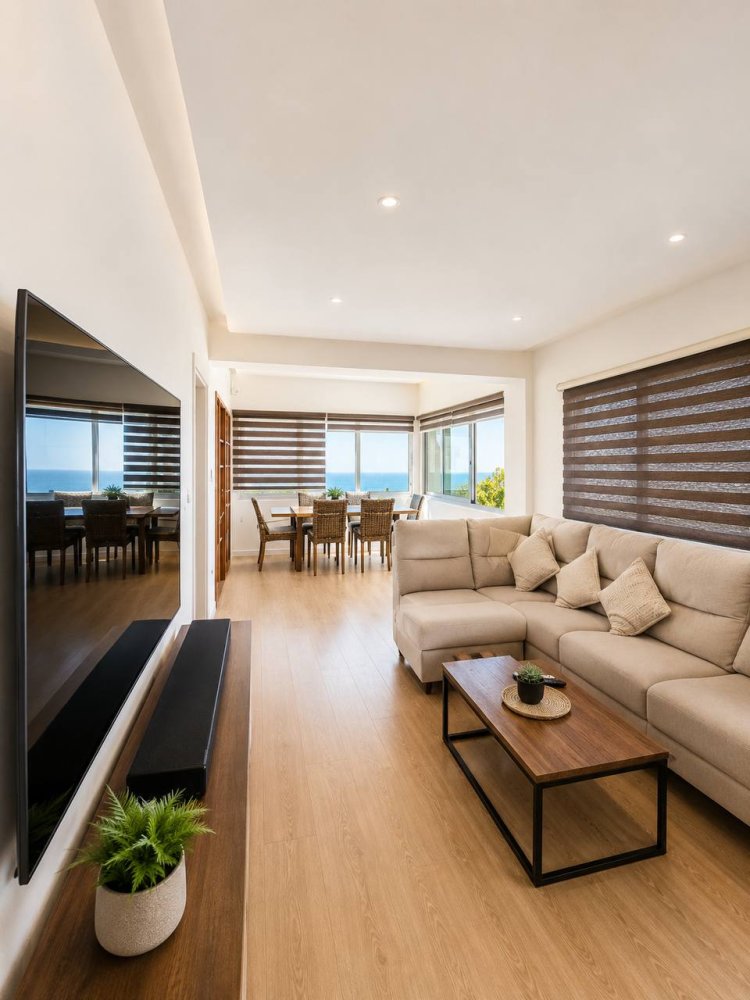 3 bedrooms Apartment in Agios Tychonas, Limassol, Cyprus No. 61093