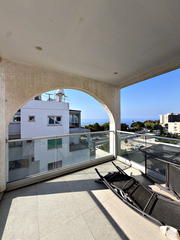 3 bedrooms Apartment in Agios Tychonas, Limassol, Cyprus No. 61093