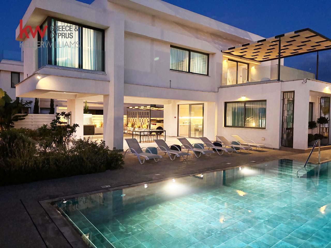 3 chambres Villa à Paralimni, Ammochostos, Chypre No. 39730
