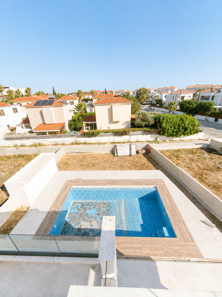 3 bedrooms Villa in Pervolia, Larnaka, Cyprus No. 62056
