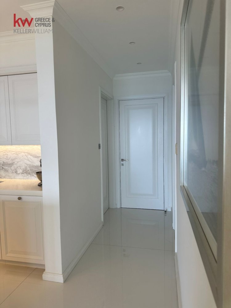 3 bedrooms Apartment in Larnaca, Larnaka, Cyprus No. 39966