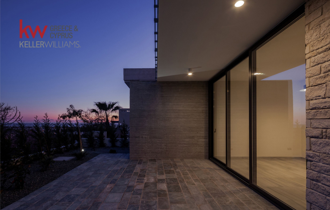 4 bedrooms Villa in Paphos, Cyprus No. 61909