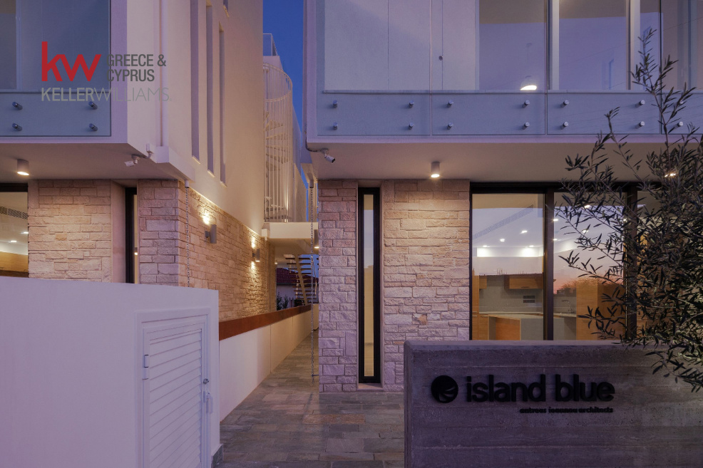 4 bedrooms Villa in Paphos, Cyprus No. 61909