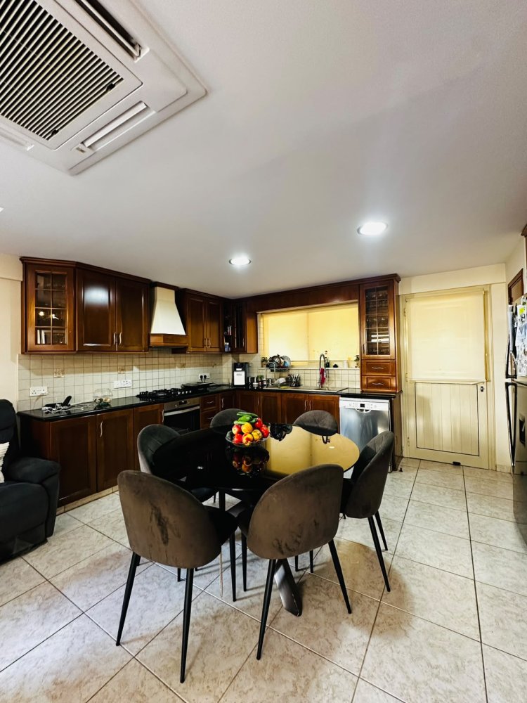 4 bedrooms Villa in Mesa Geitonia, Limassol, Cyprus No. 62626