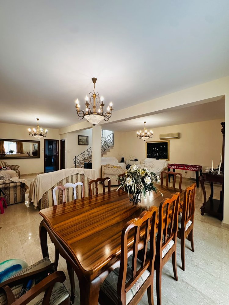 4 bedrooms Villa in Mesa Geitonia, Limassol, Cyprus No. 62626