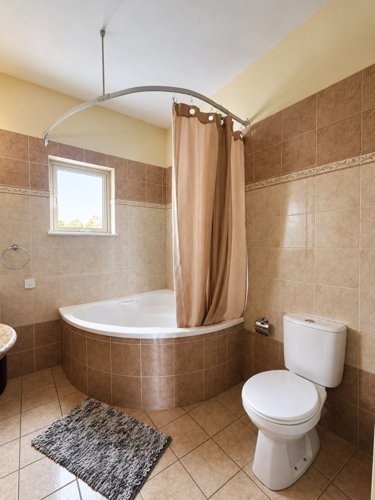 4 bedrooms Villa in Mesa Geitonia, Limassol, Cyprus No. 62626