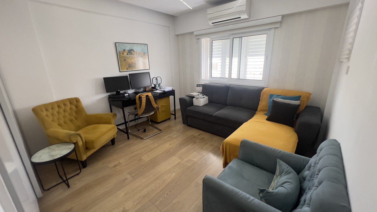 3 bedrooms Apartment in Nicosia, Cyprus No. 62450