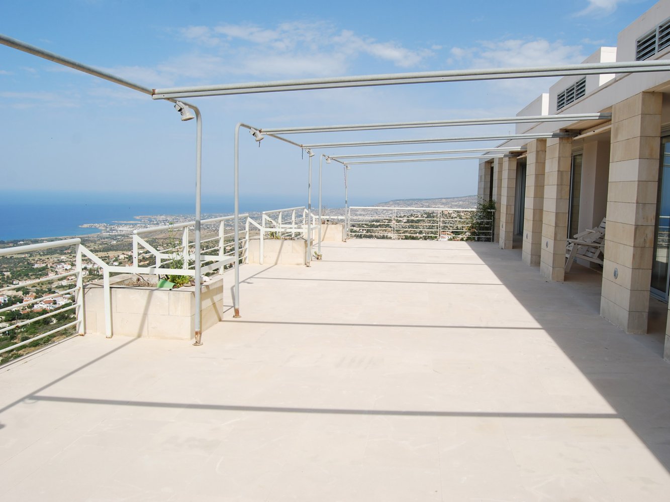5 bedrooms Villa in Tala, Paphos, Cyprus No. 61169