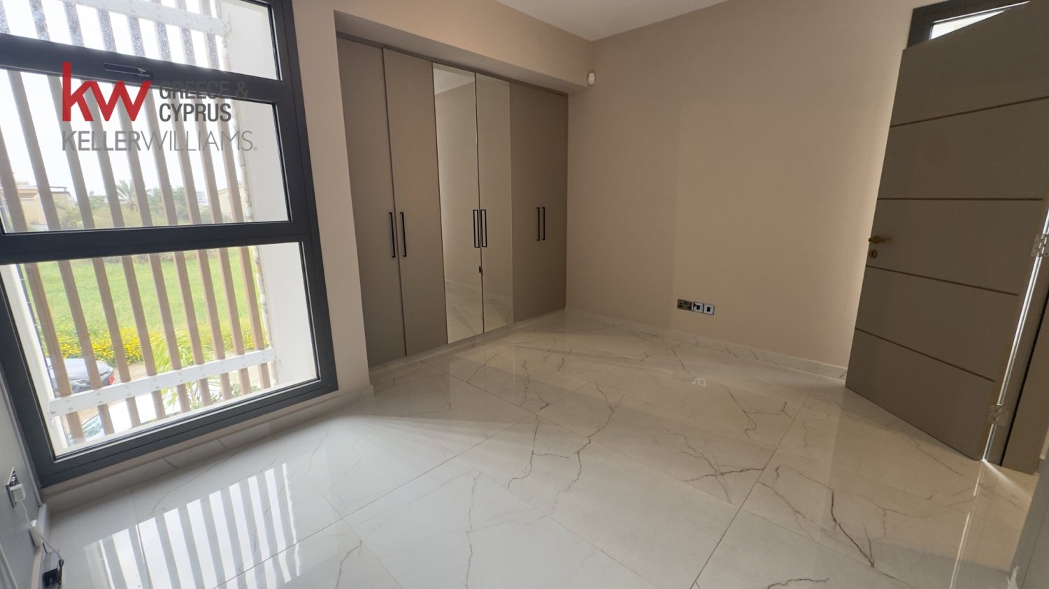 5 chambres Villa à Livadia, Larnaka, Chypre No. 51706