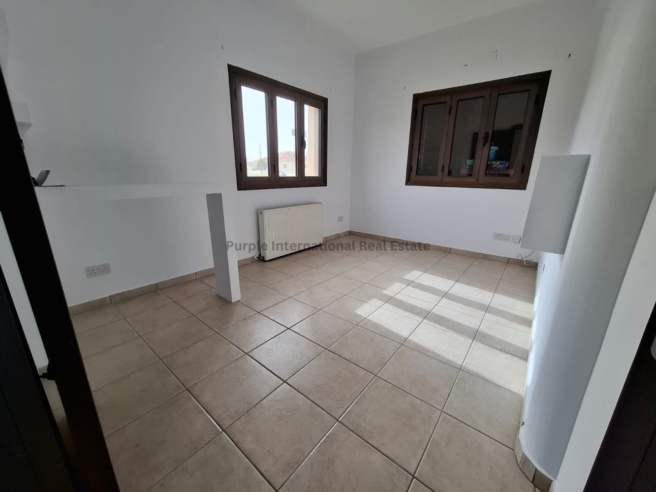 5 bedrooms Villa in Aradippou, Larnaka, Cyprus No. 58844