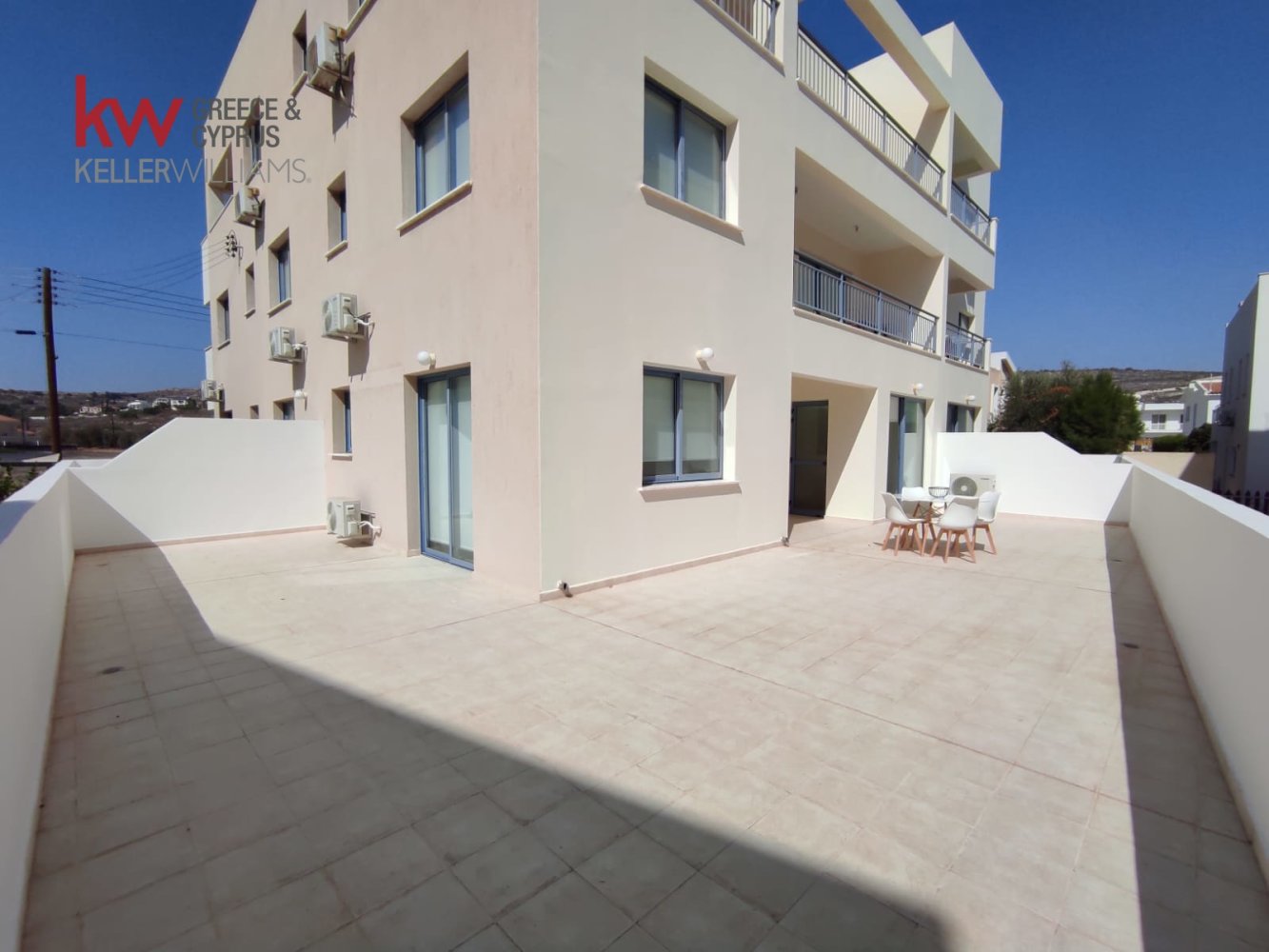 14 dormitorios Edificio en Geroskípou, Paphos, Chipre No. 61289