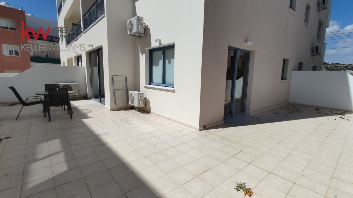 14 dormitorios Edificio en Geroskípou, Paphos, Chipre No. 61289