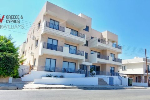 14 dormitorios Edificio en Geroskípou, Paphos, Chipre No. 61289