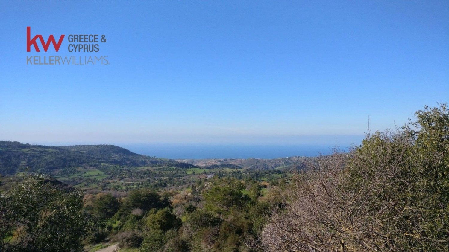 883m2 Terreno en Lysos, Paphos, Chipre No. 60801