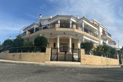 7 bedrooms Villa in Empa, Paphos, Cyprus No. 65494