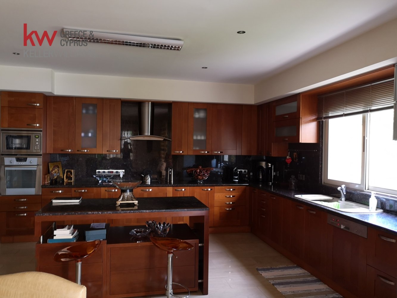 6 bedrooms Villa in Tala, Paphos, Cyprus No. 60665
