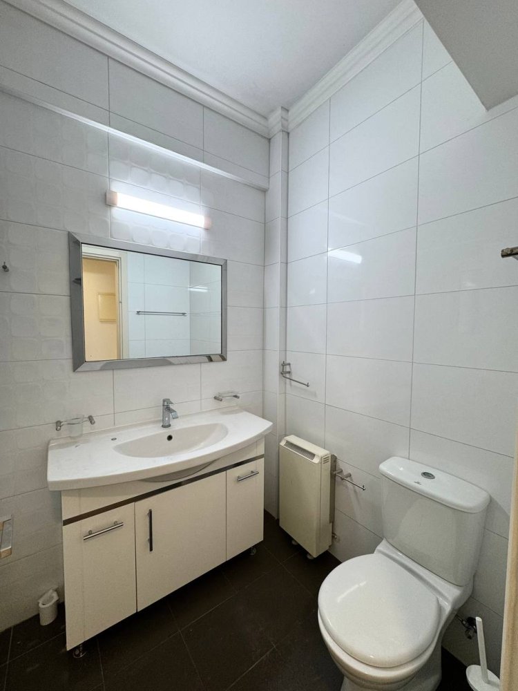 Квартира с 3 спальнями в Лимассол, Лимасол, Кипр № 62340