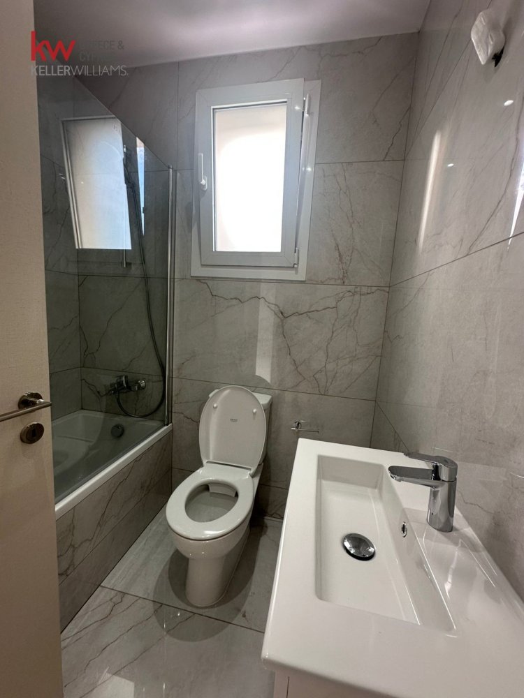 Квартира с 2 спальнями в Ларнака, Кипр № 39807