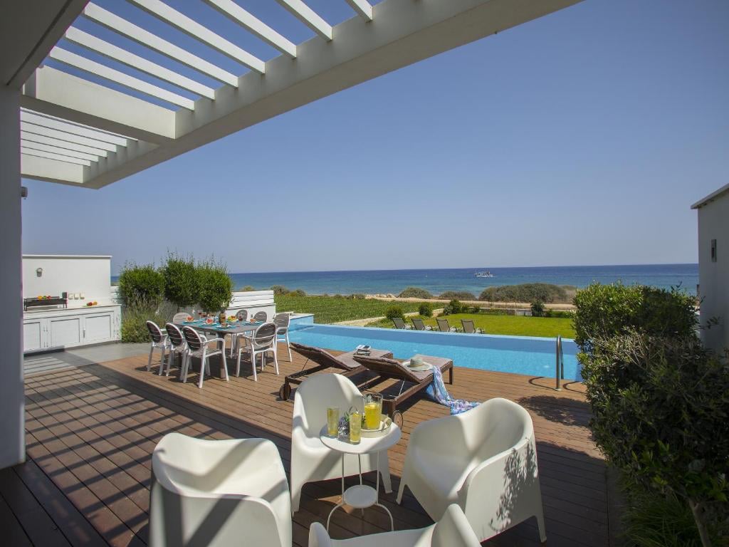 5 bedrooms Villa in Protaras, Ammochostos, Cyprus No. 61522