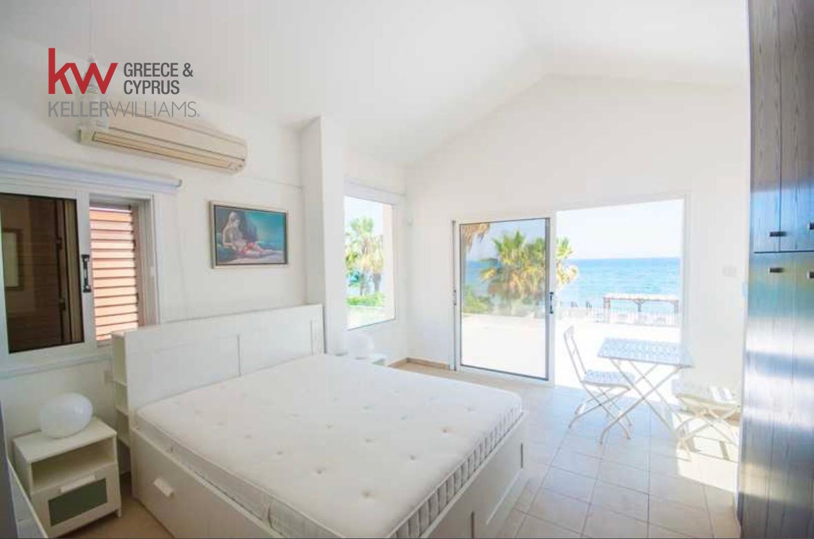 4 bedrooms Villa in Meneou, Larnaka, Cyprus No. 50644