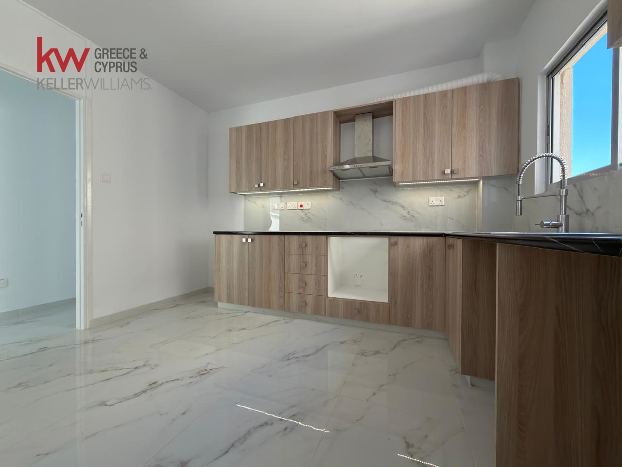 3 bedrooms Apartment in Strovolos, Nicosia, Cyprus No. 39882