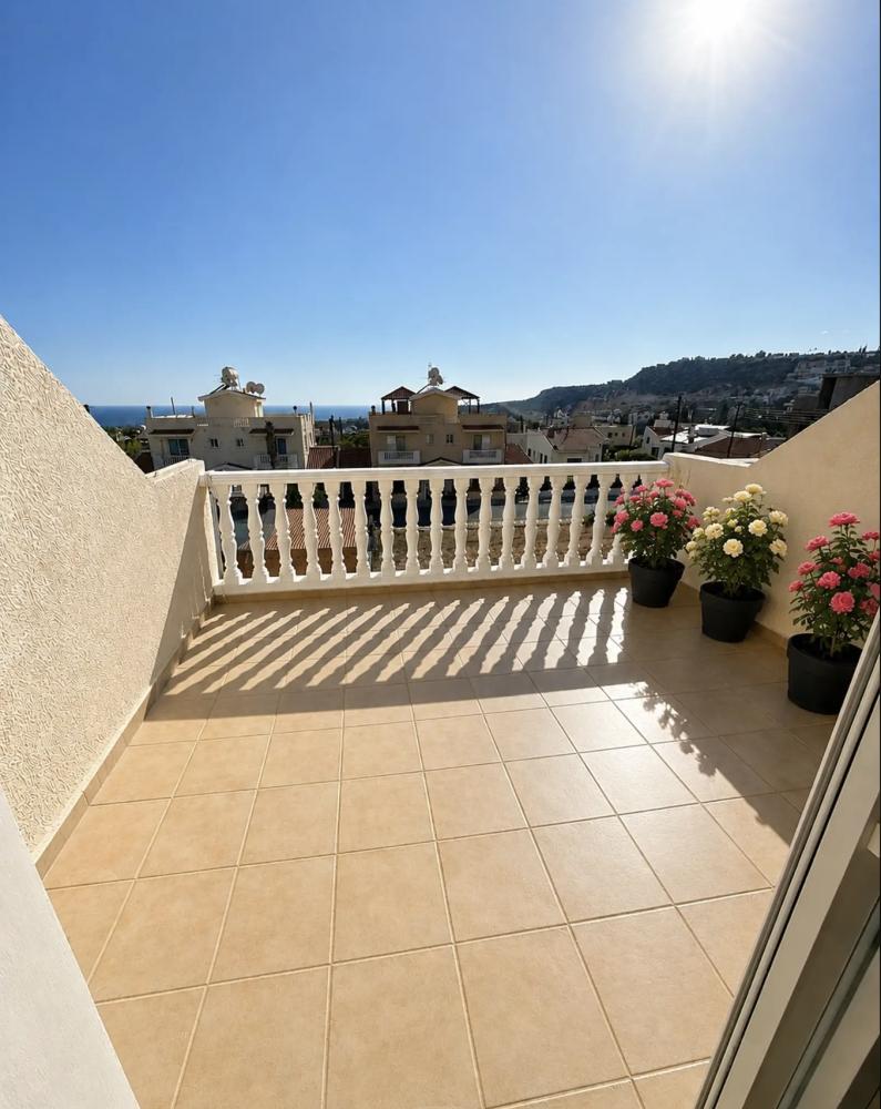 2 bedrooms Townhouse in Pegeia, Paphos, Cyprus No. 62305