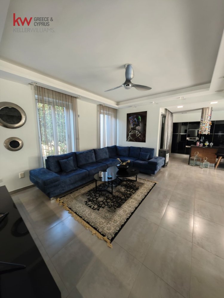 4 dormitorios Villa en Aradippou, Larnaka, Chipre No. 39880