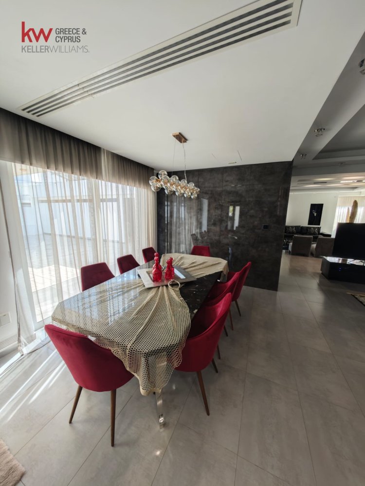 4 dormitorios Villa en Aradippou, Larnaka, Chipre No. 39880