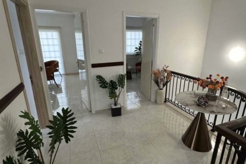 Офис 30м2 в Арадипу, Ларнака, Кипр № 51574