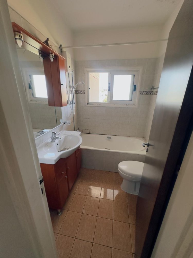 3 bedrooms Apartment in Strovolos, Nicosia, Cyprus No. 62499