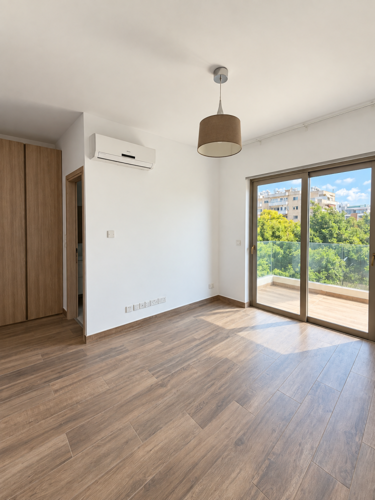 3 bedrooms Apartment in Germasogeia, Limassol, Cyprus No. 62121