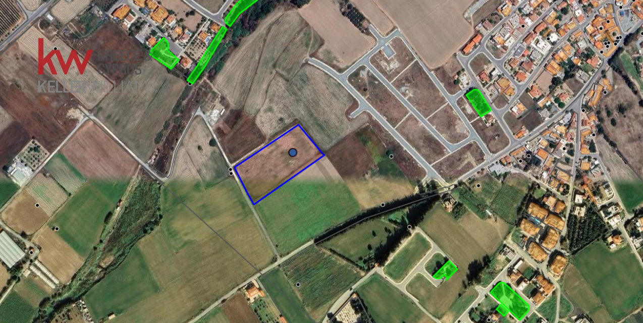 11988m2 Terreno en Kiti, Larnaka, Chipre No. 40467