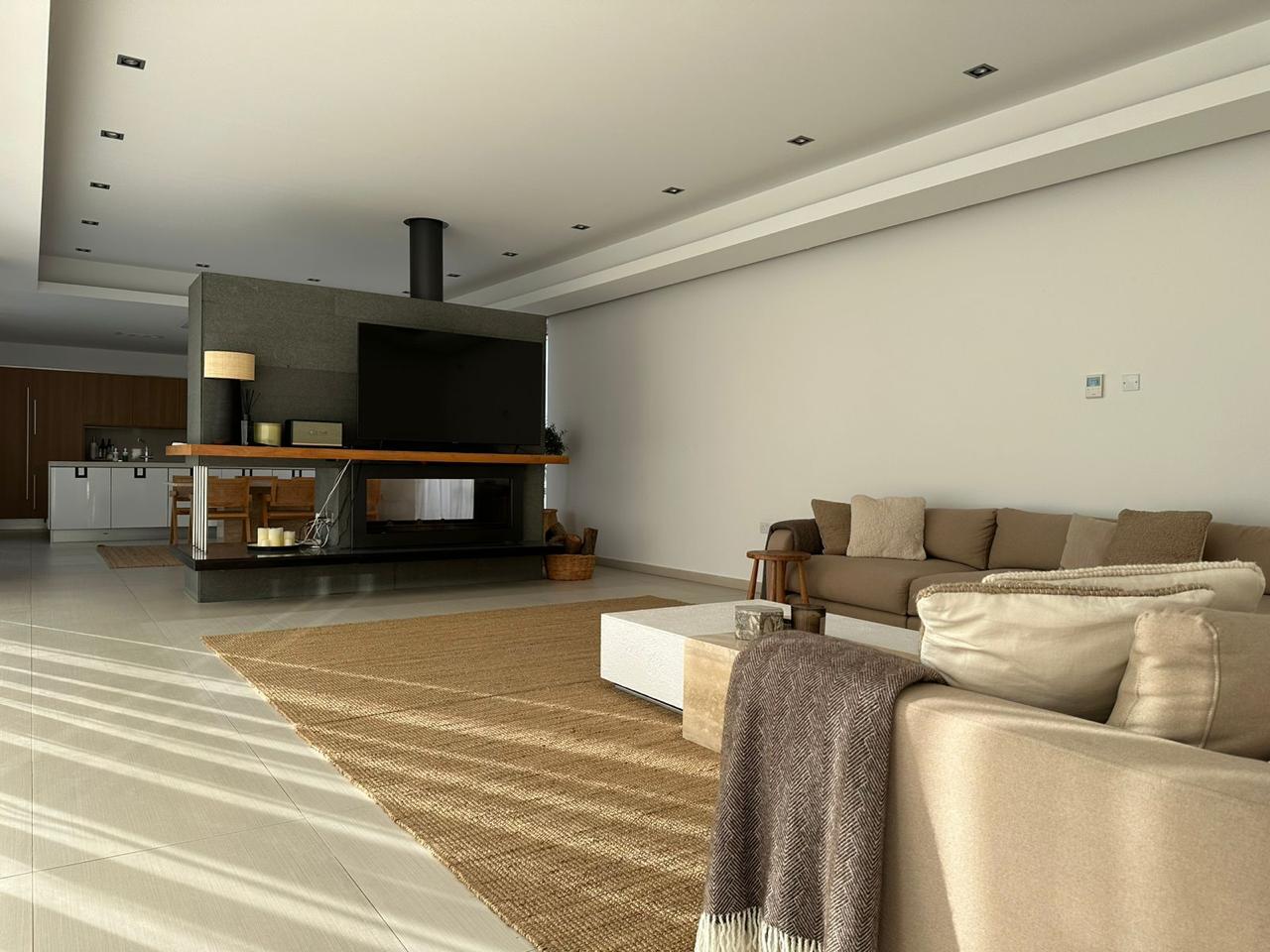 5 bedrooms Villa in Konia, Paphos, Cyprus No. 60529