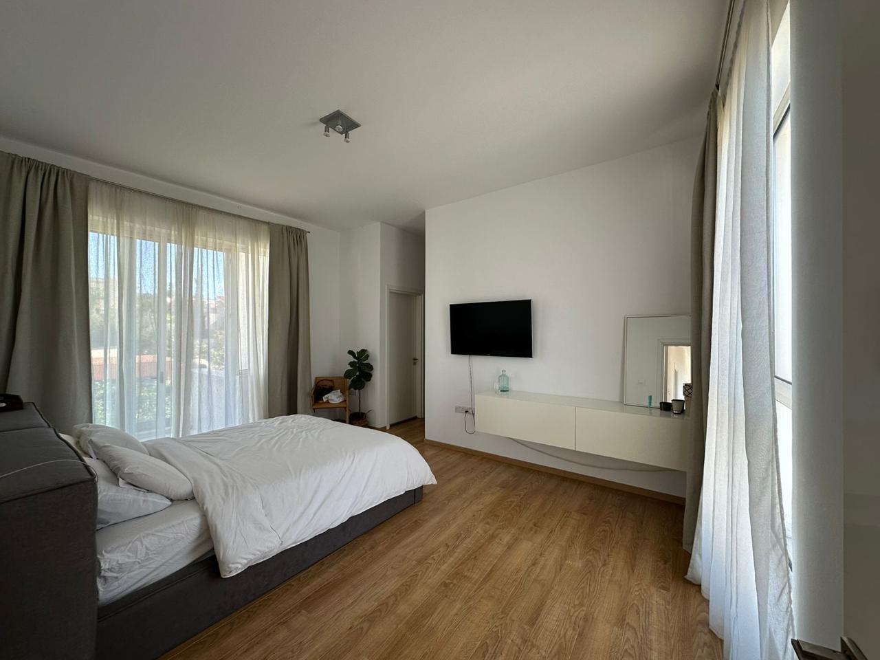 5 bedrooms Villa in Konia, Paphos, Cyprus No. 60529