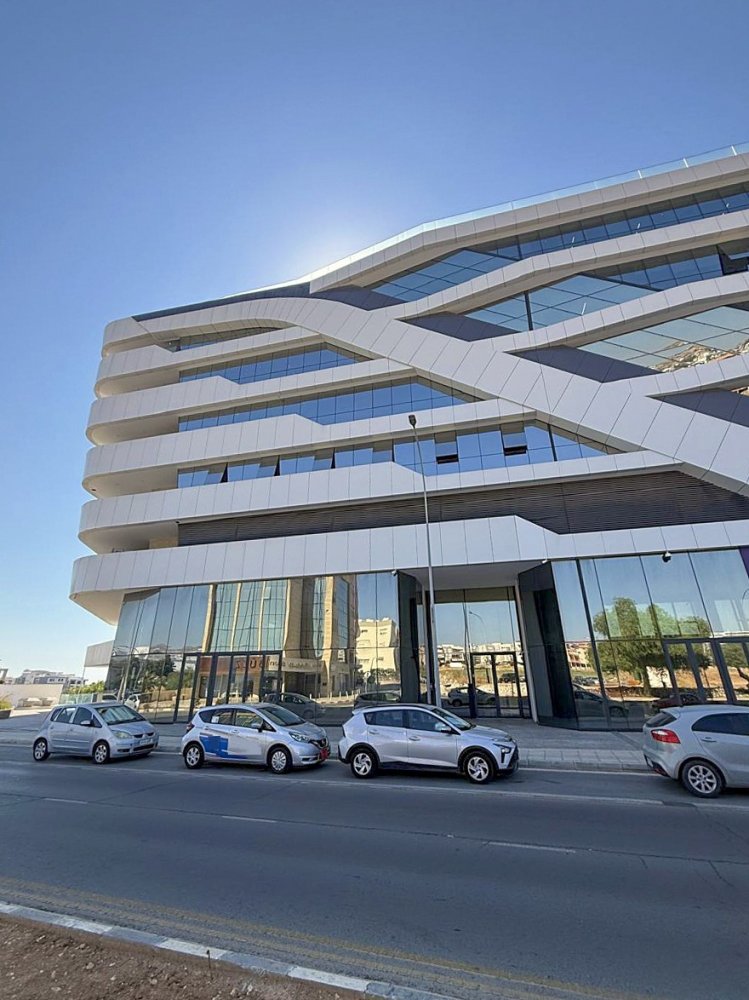 6 rooms Office in Mesa Geitonia, Limassol, Cyprus No. 62335