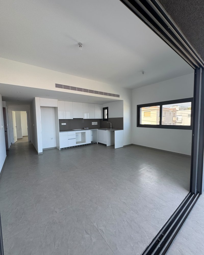 2 bedrooms Apartment in Agios Athanasios, Limassol, Cyprus No. 61570