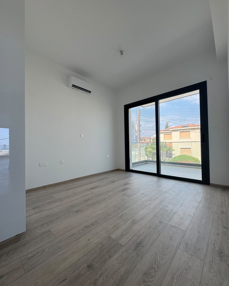 2 bedrooms Apartment in Agios Athanasios, Limassol, Cyprus No. 61570
