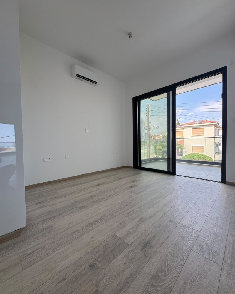 2 bedrooms Apartment in Agios Athanasios, Limassol, Cyprus No. 61570