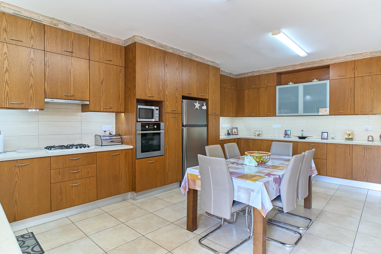 4 bedrooms Villa in Agios Athanasios, Limassol, Cyprus No. 62485