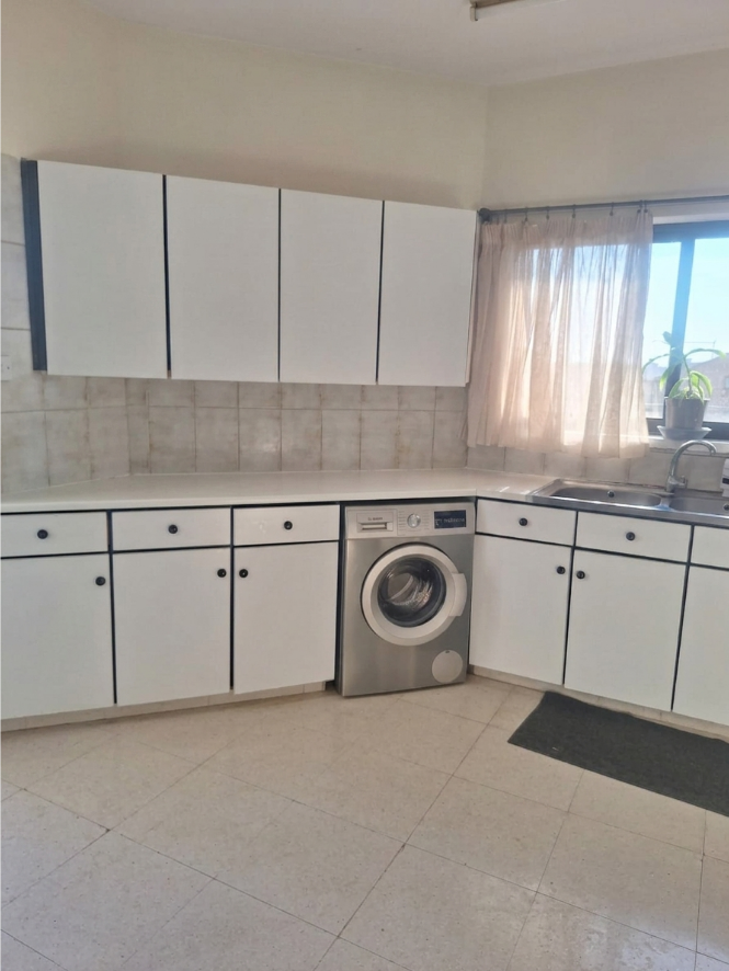 2 bedrooms Apartment in Strovolos, Nicosia, Cyprus No. 61439