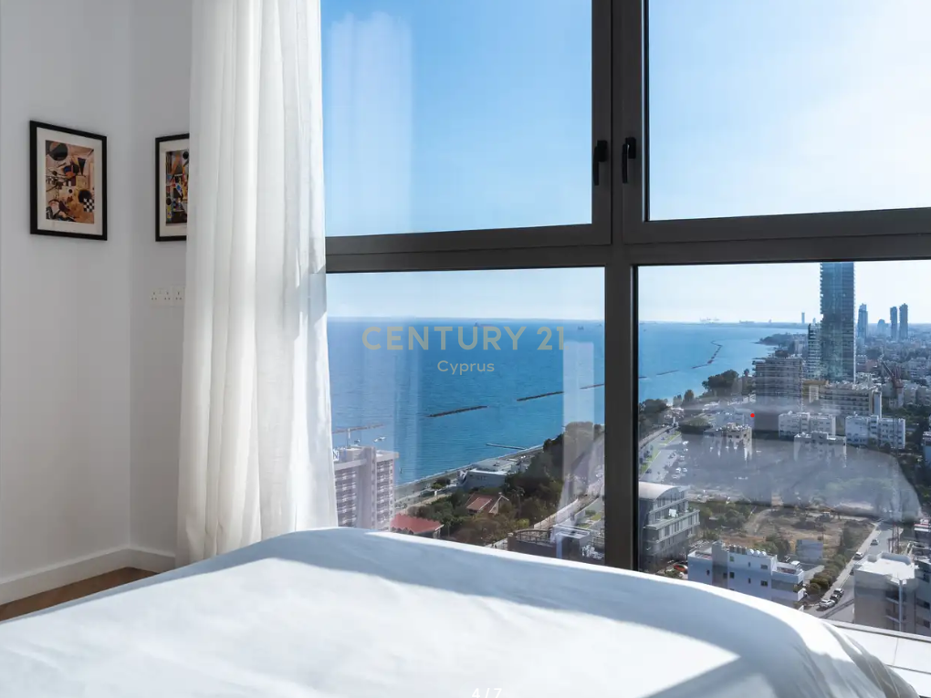4 bedrooms Apartment in Agios Tychonas, Limassol, Cyprus No. 58898
