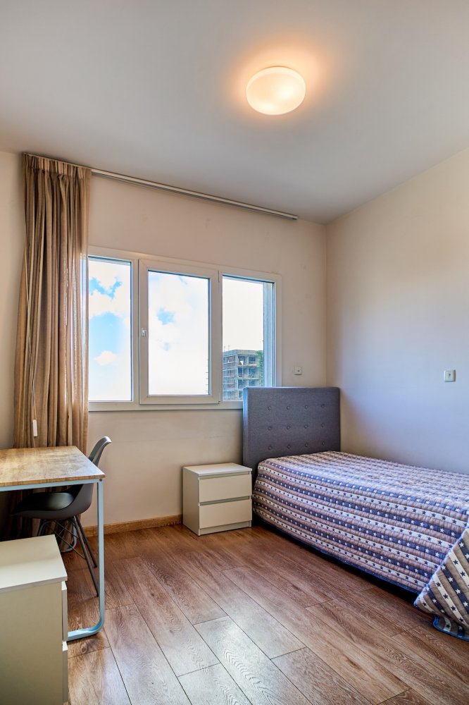 3 bedrooms Apartment in Germasogeia, Limassol, Cyprus No. 62265