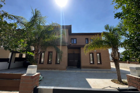 3 chambres Villa à Larnaca, Larnaka, Chypre No. 62560