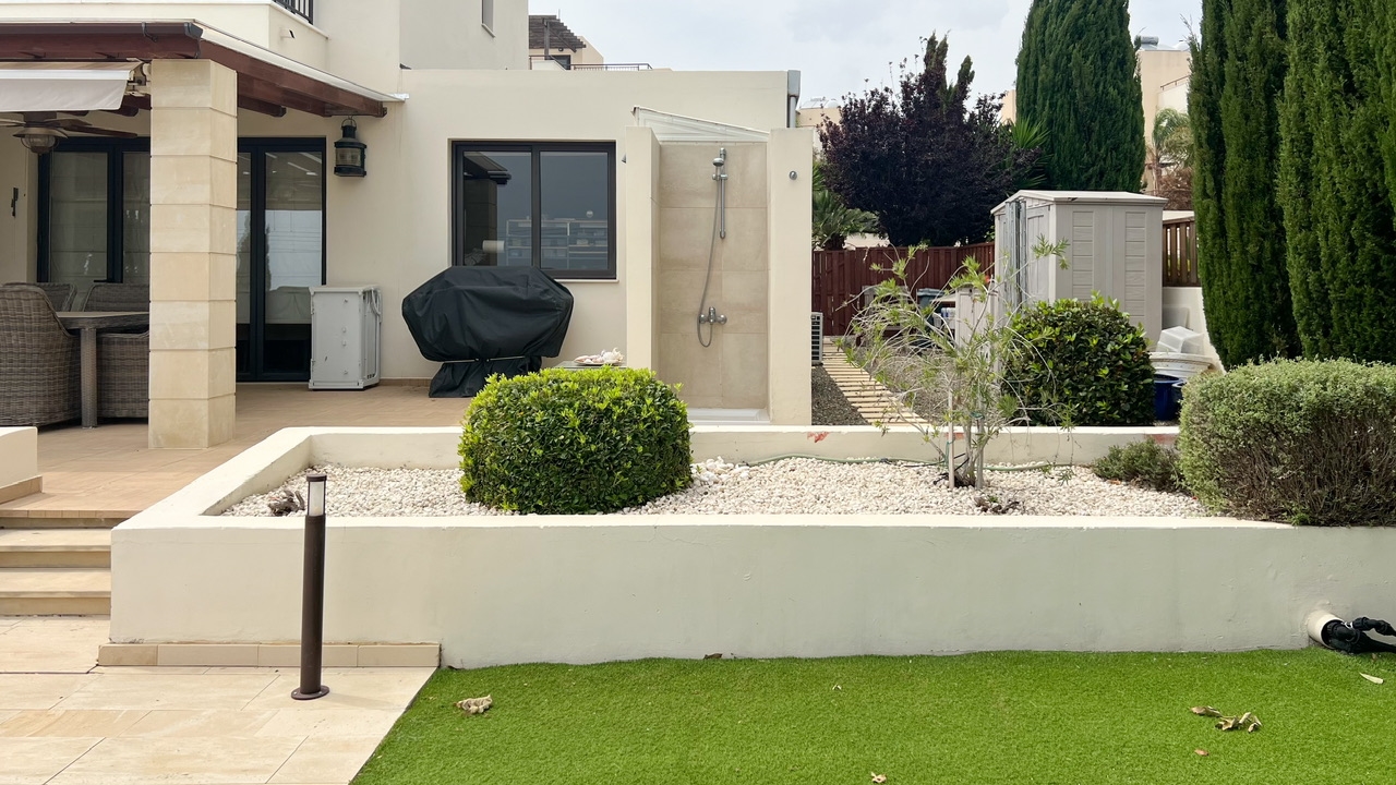 4 chambres Villa à Agios Theodoros, Larnaka, Chypre No. 39710