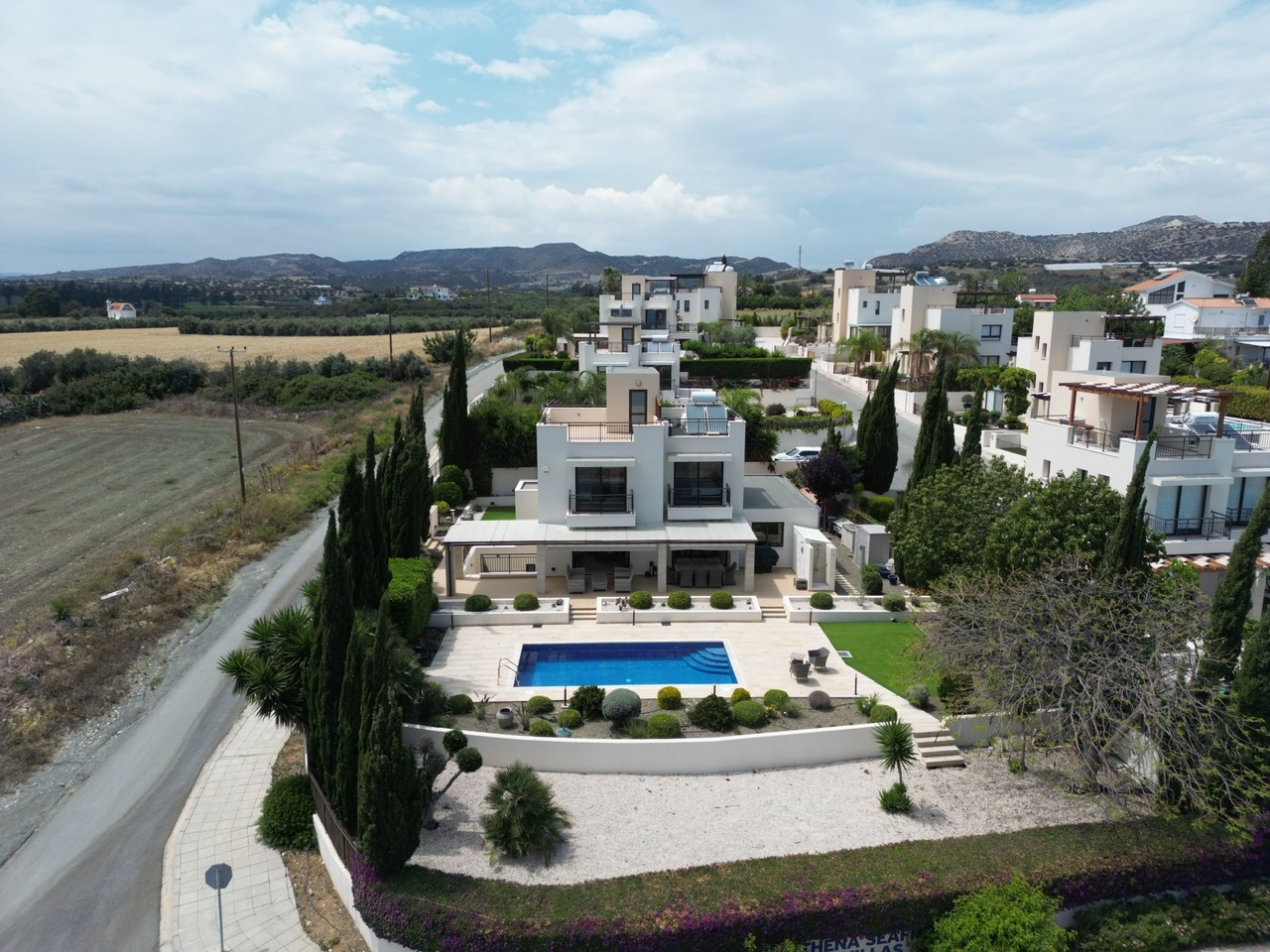 4 chambres Villa à Agios Theodoros, Larnaka, Chypre No. 39710
