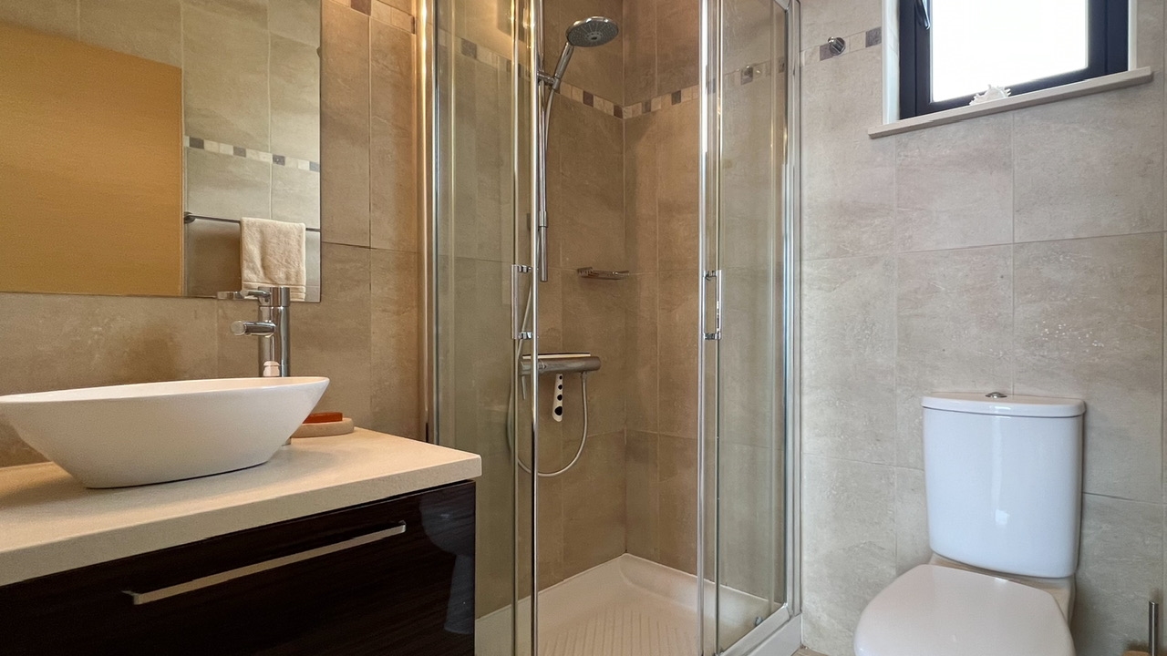 4 chambres Villa à Agios Theodoros, Larnaka, Chypre No. 39710