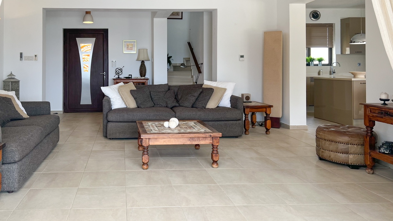 4 chambres Villa à Agios Theodoros, Larnaka, Chypre No. 39710